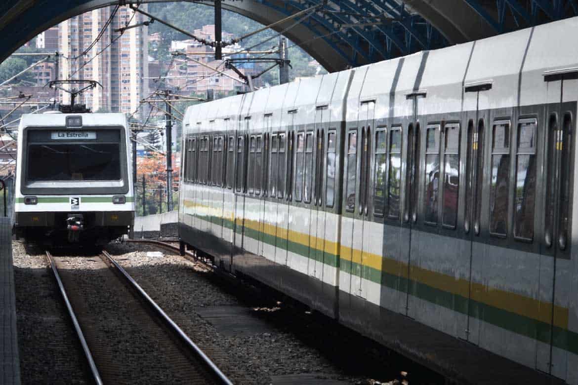 Medellin city & Comuna 13 tour