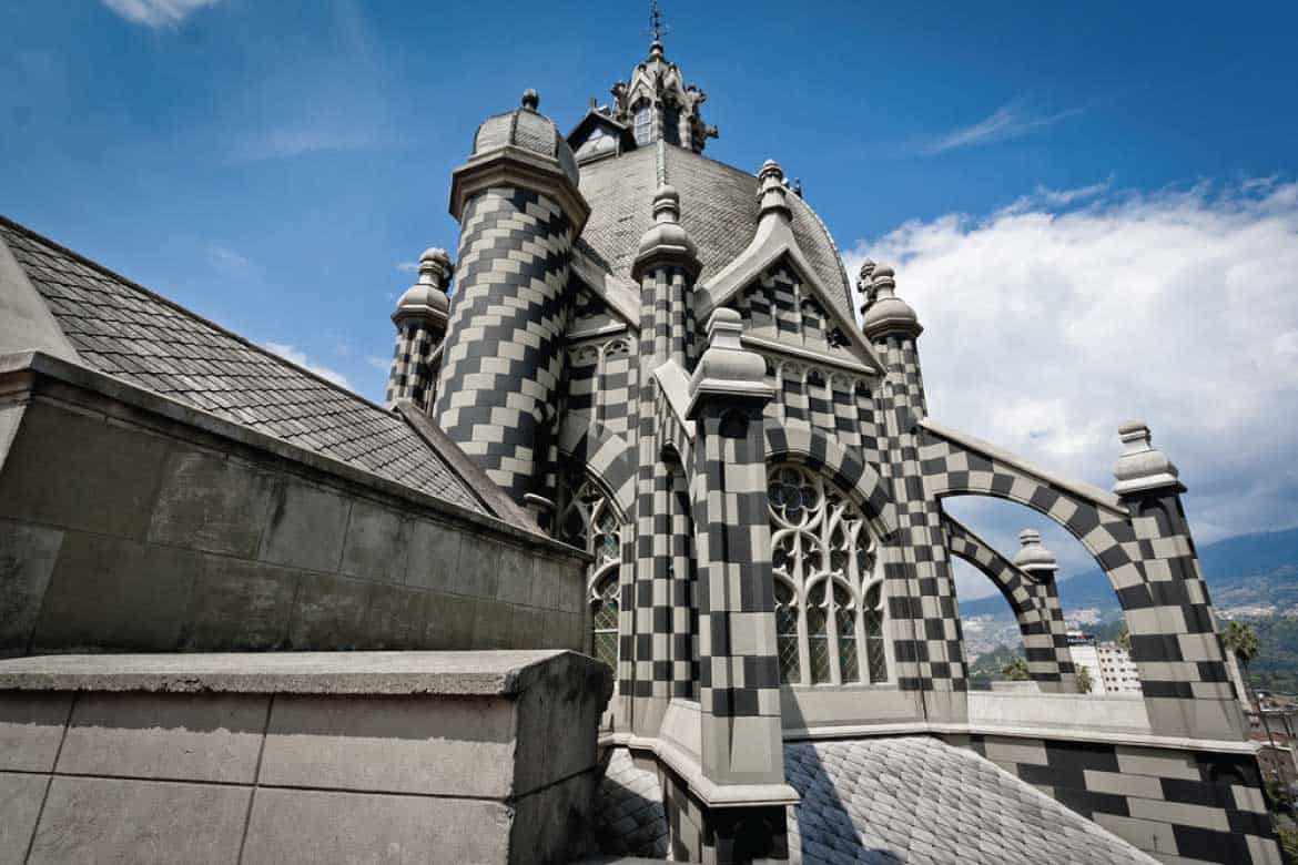 Medellin city & Comuna 13 tour