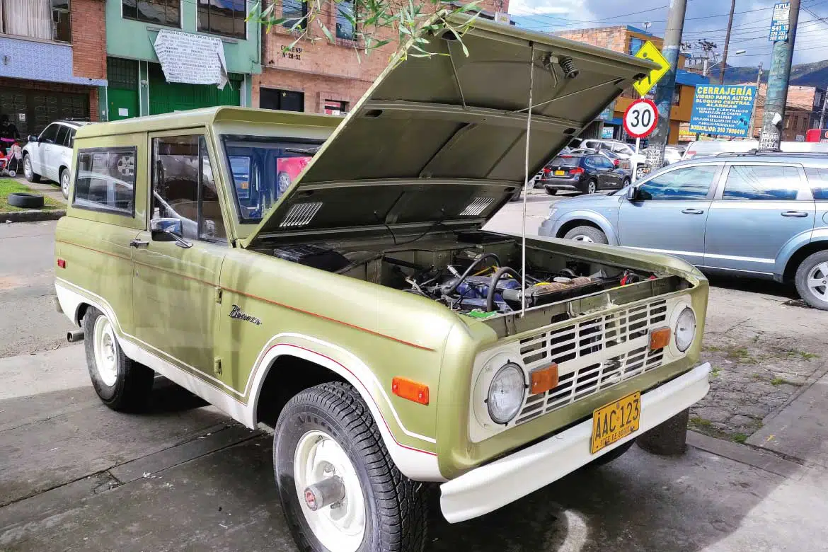 American truck in Bogotá